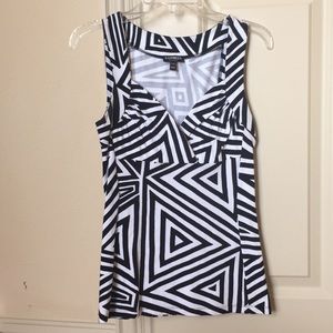 🎉BOGO Free!🎉 EXPRESS “Sexy Basic” Top